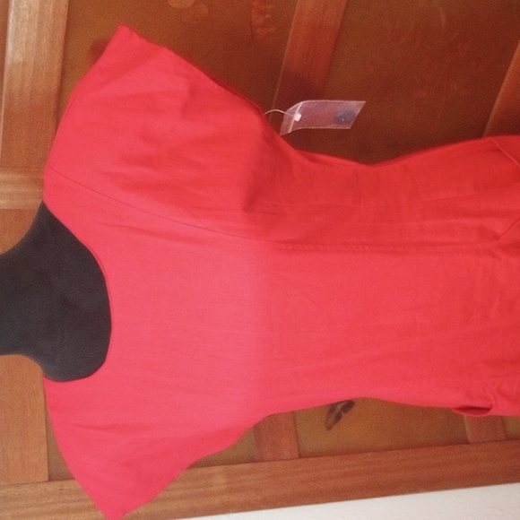 VTG 80’s/90’s NWT Avon Fashion Red Linen Dress - Picture 3 of 10